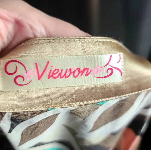 !!!HOST PICK!!! Viewon floral satin Kimono top sz S - Picture 5 of 7